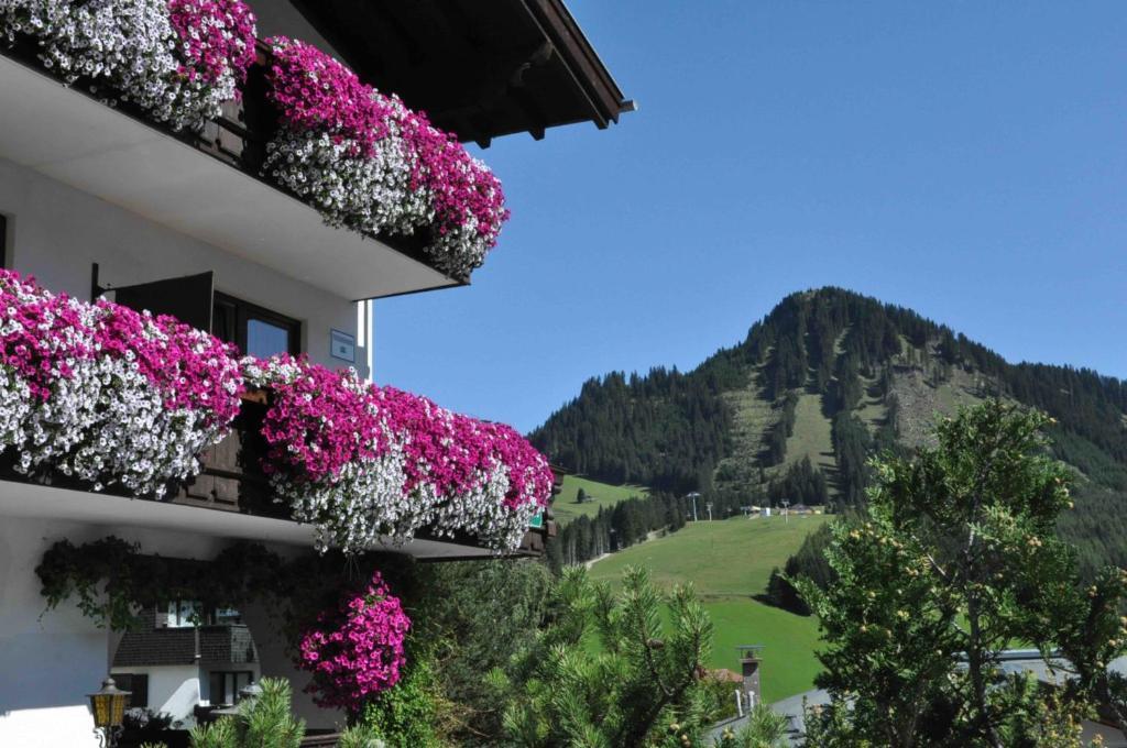 Alpen Apartments Austria Berwang Eksteriør billede