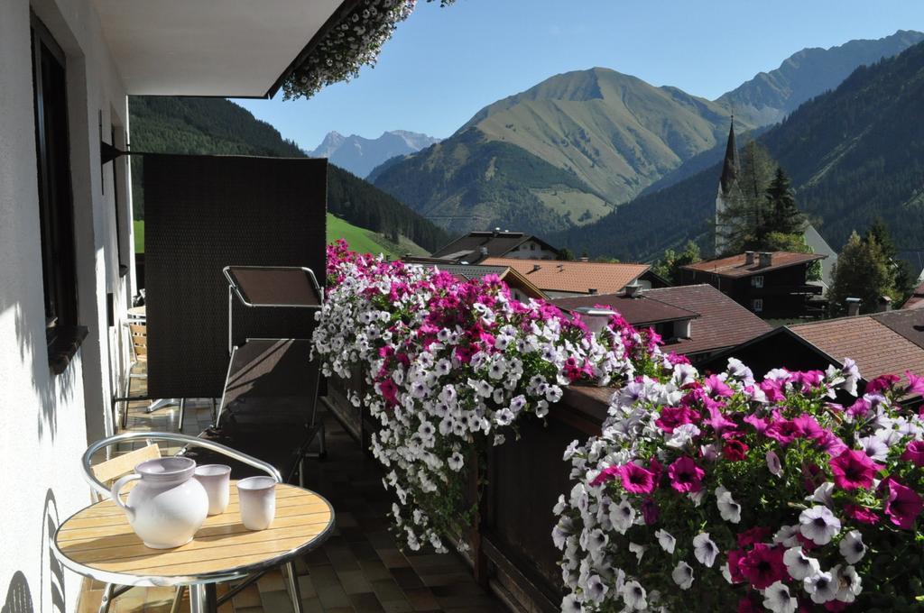 Alpen Apartments Austria Berwang Eksteriør billede