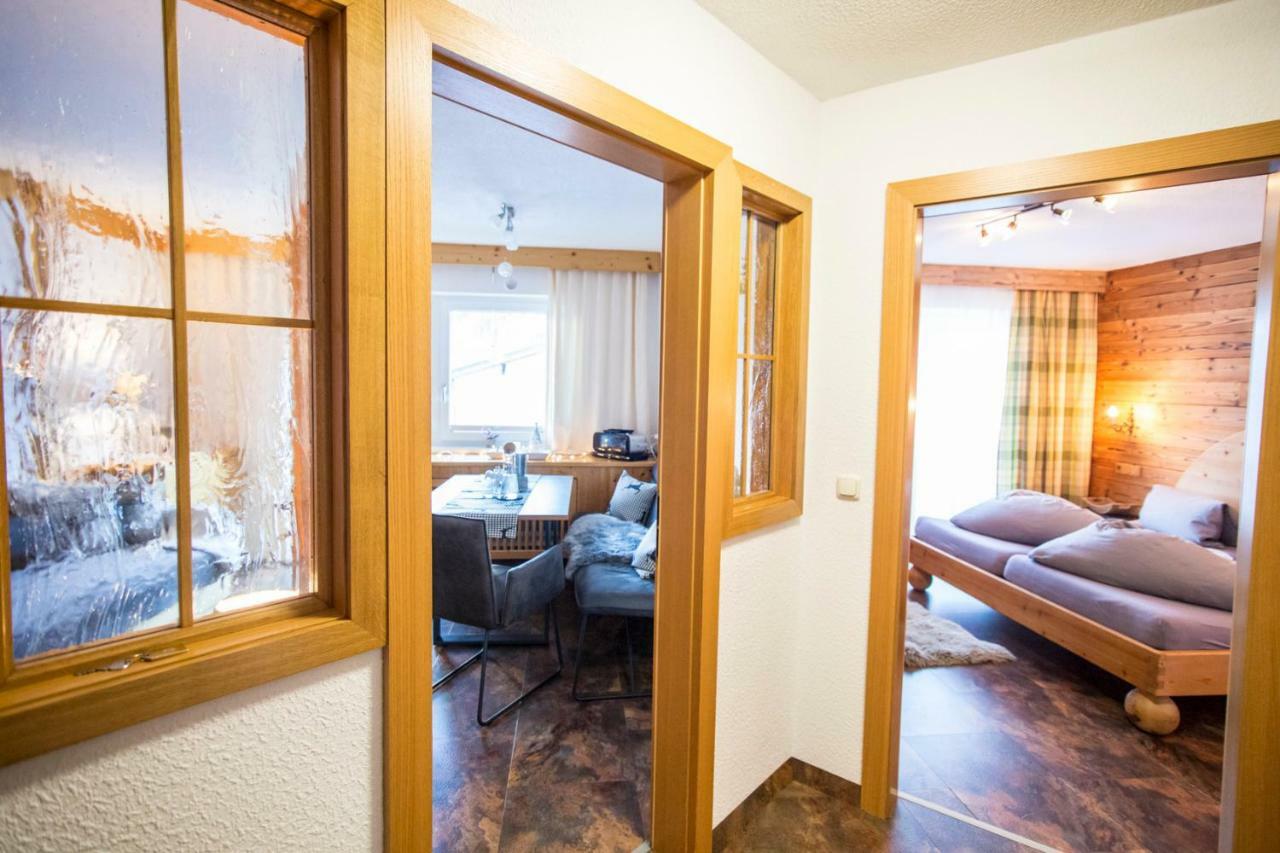 Alpen Apartments Austria Berwang Eksteriør billede